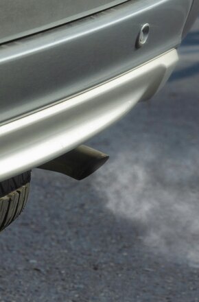 Car exhaust pipe