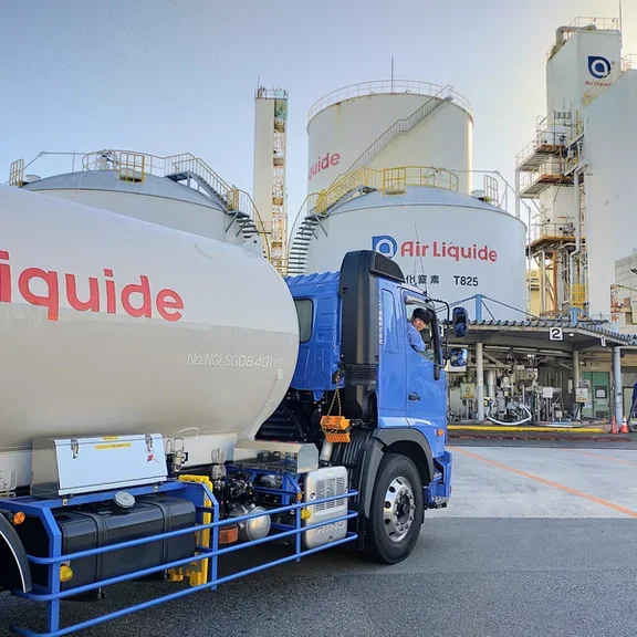 Air Liquide Japan driver 3